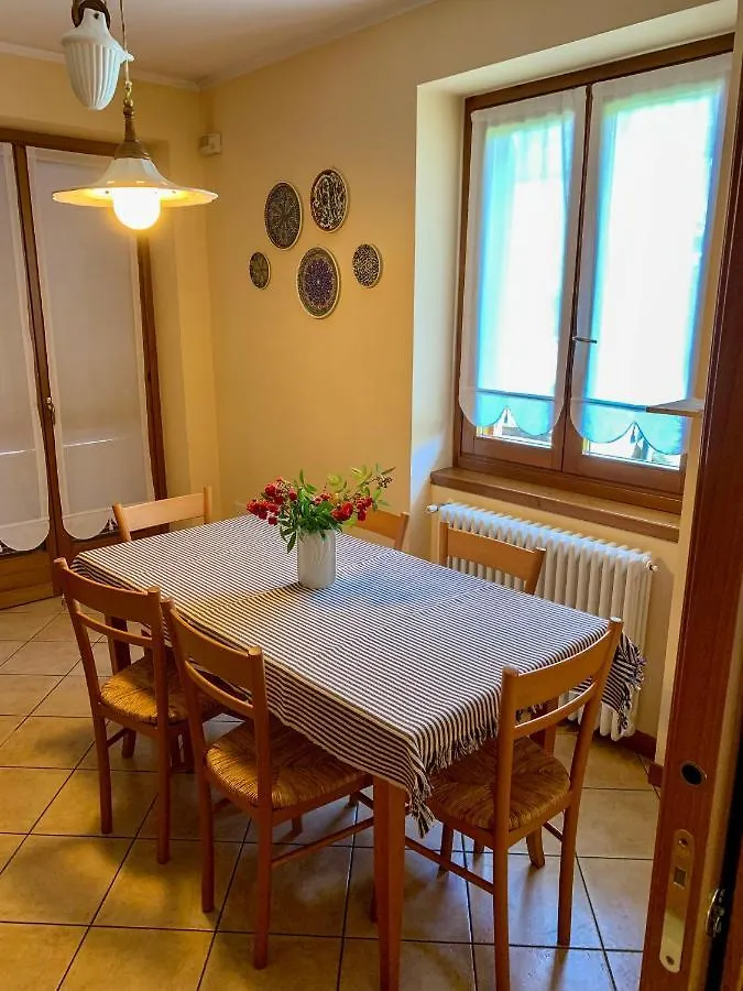 Holiday home Comfortable Villa With Private Garden - Colico Center