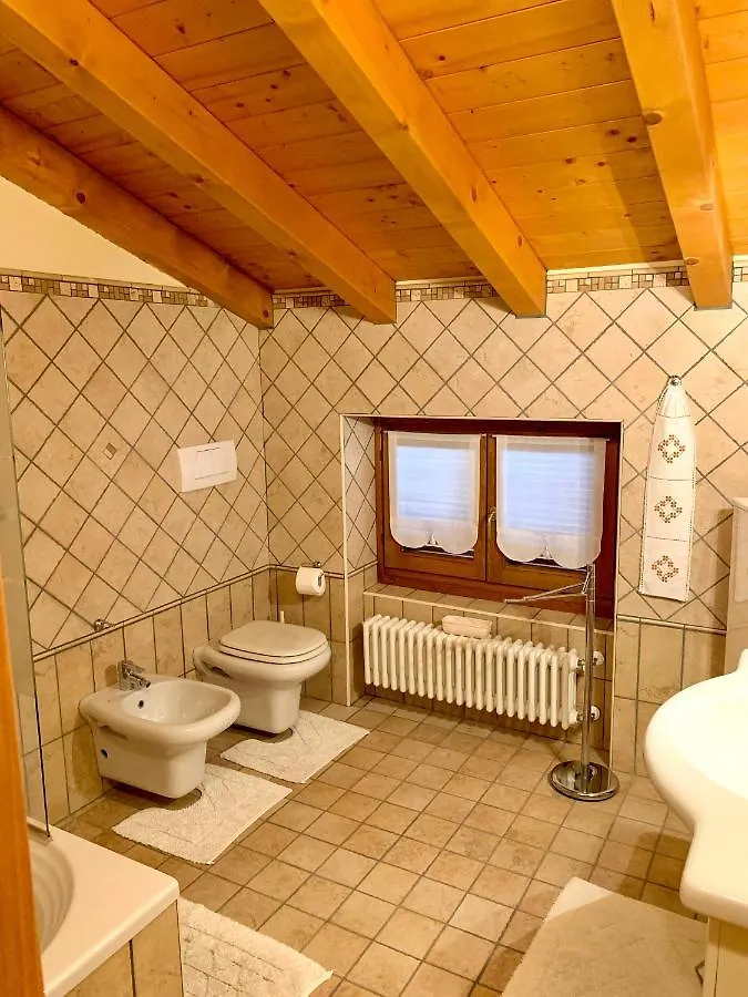 Comfortable Villa With Private Garden - Colico Center Holiday home