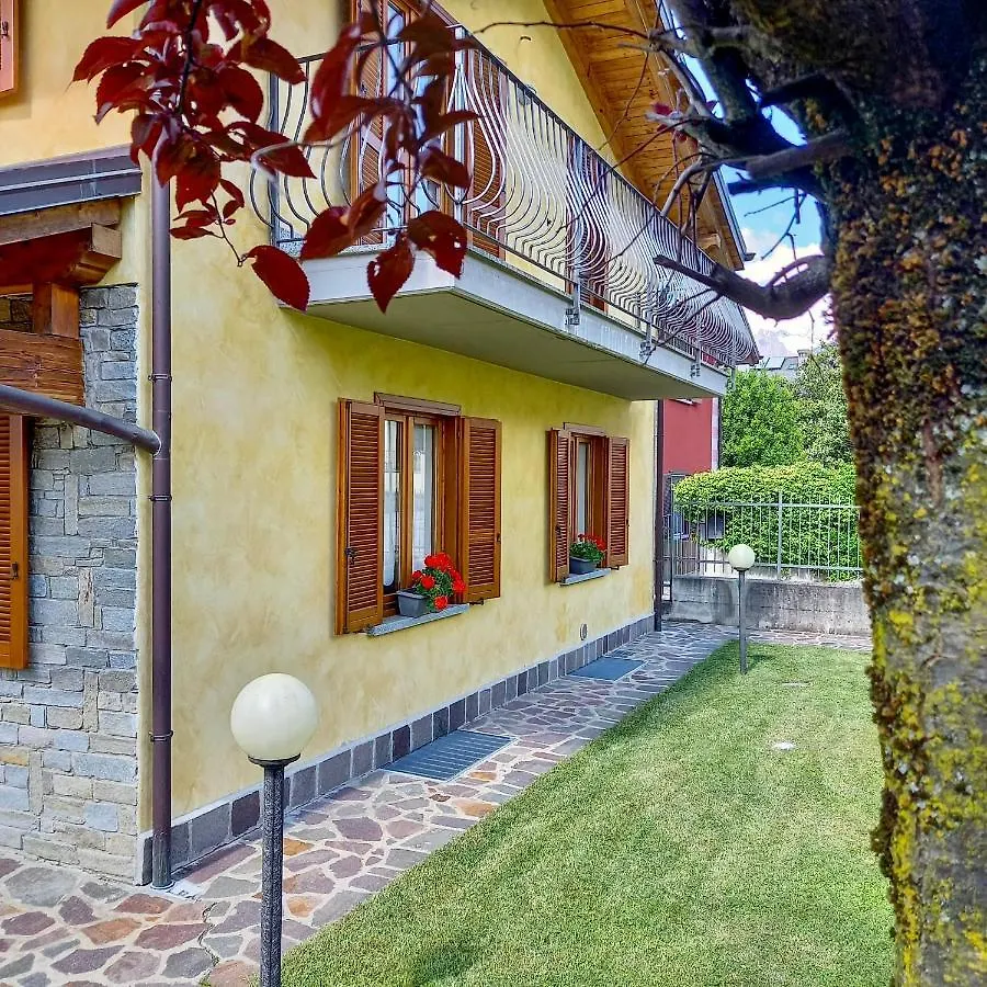 Comfortable Villa With Private Garden - Colico Center Italy
